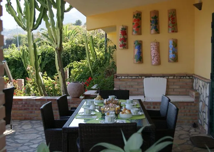 La Collina Felice 住宿加早餐酒店 帕拉若